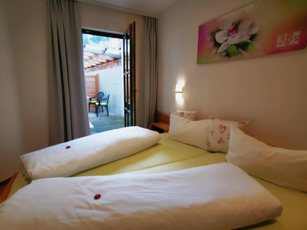 A Traumhafte Zirbenwohnung Prutz Bagian luar foto